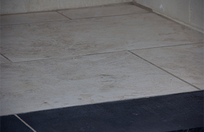 Breaking the Ice: Tips for Successful Dry Lay and Wet Lay Construction During Winter Months